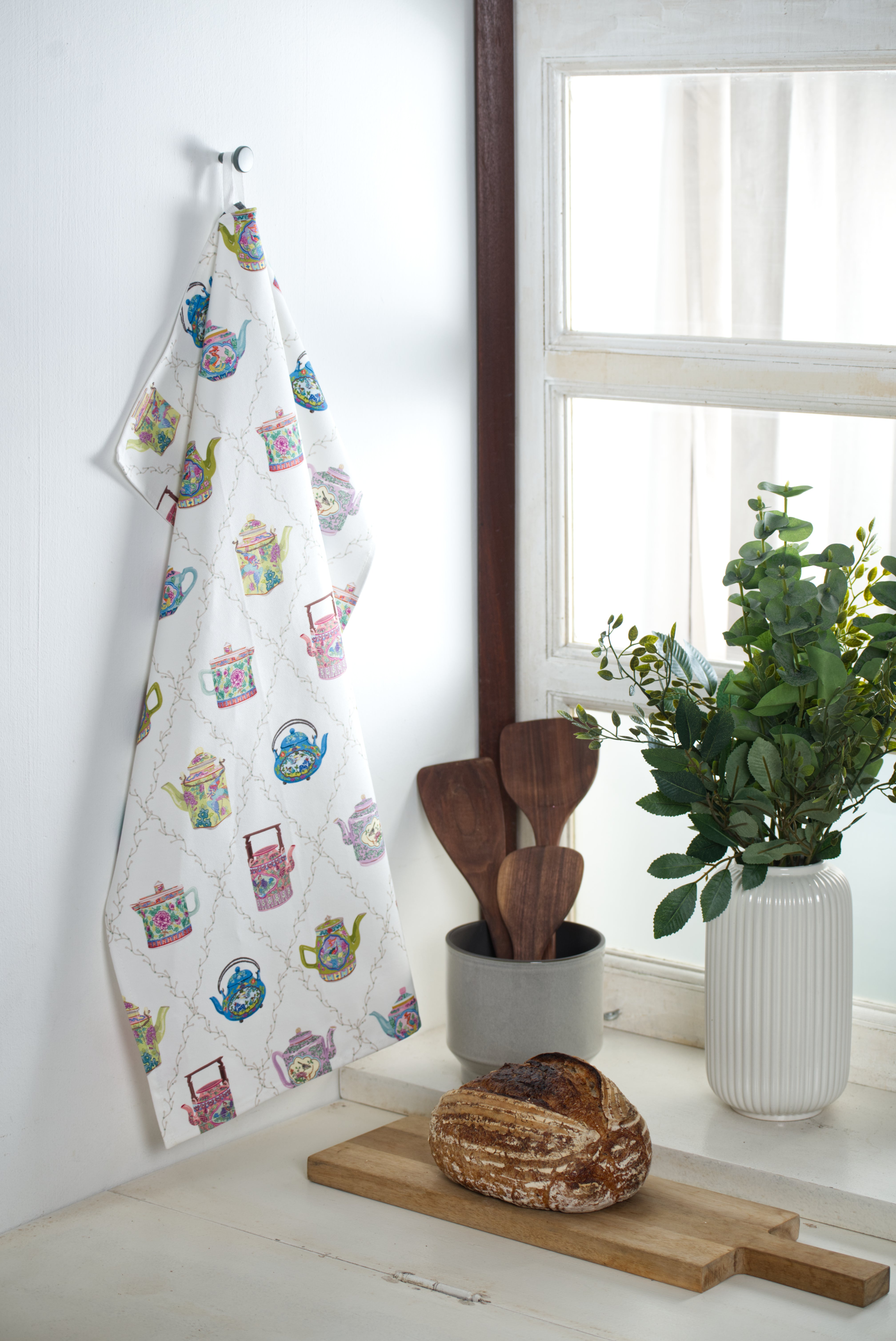 Muselaluna Tea towel - Brewed in Bloom