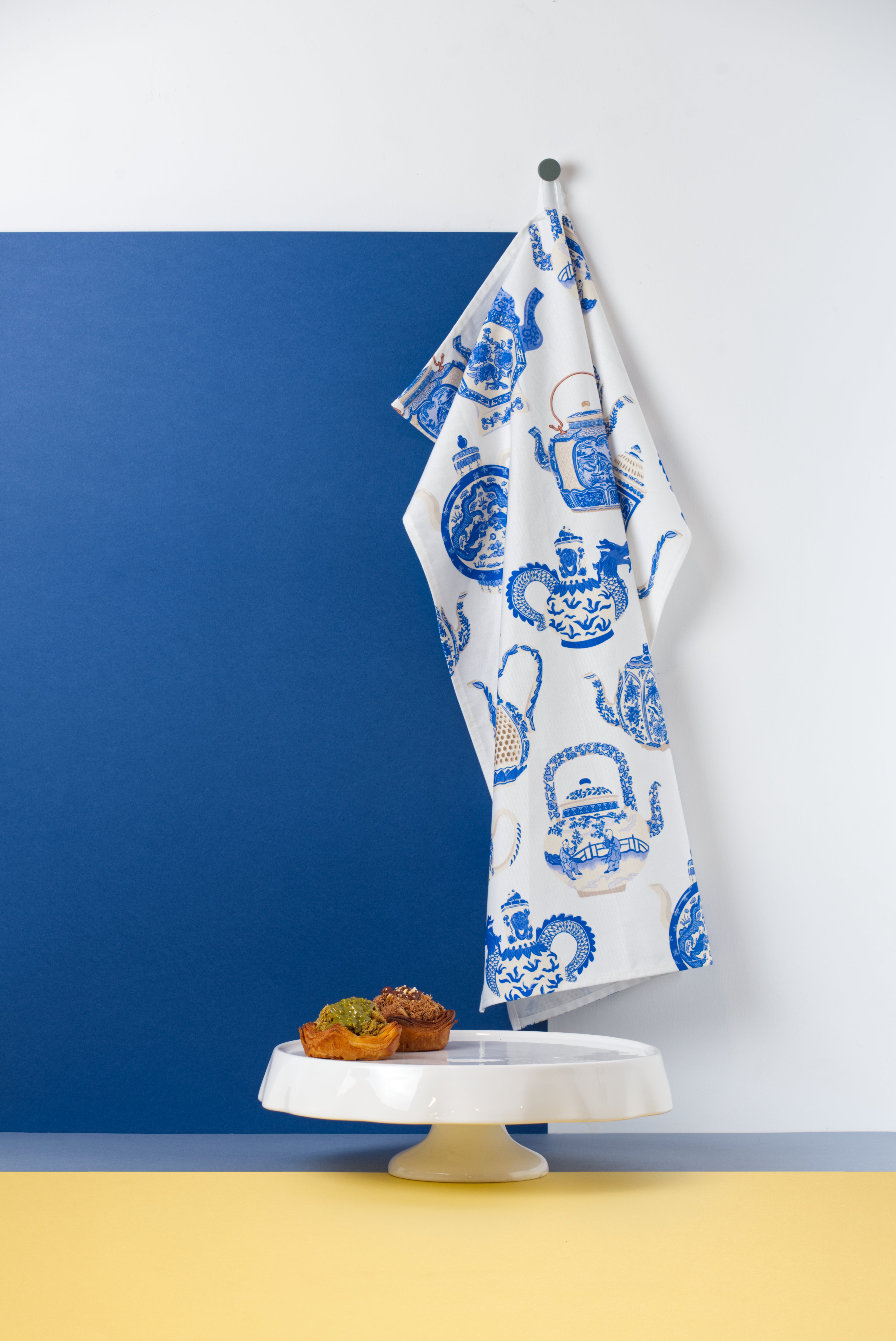 Muselaluna Tea towel - Brewed in Blue