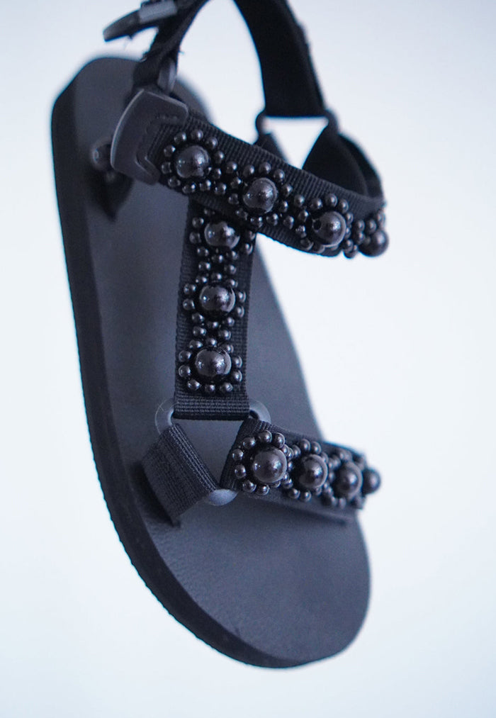 Black Pearly Jaedals