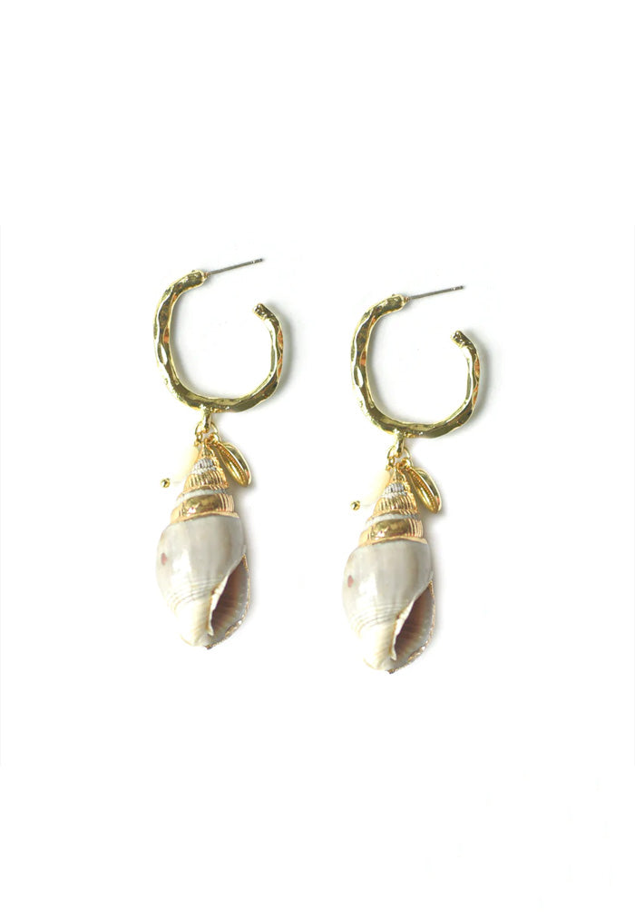 Envet She Shell Earrings