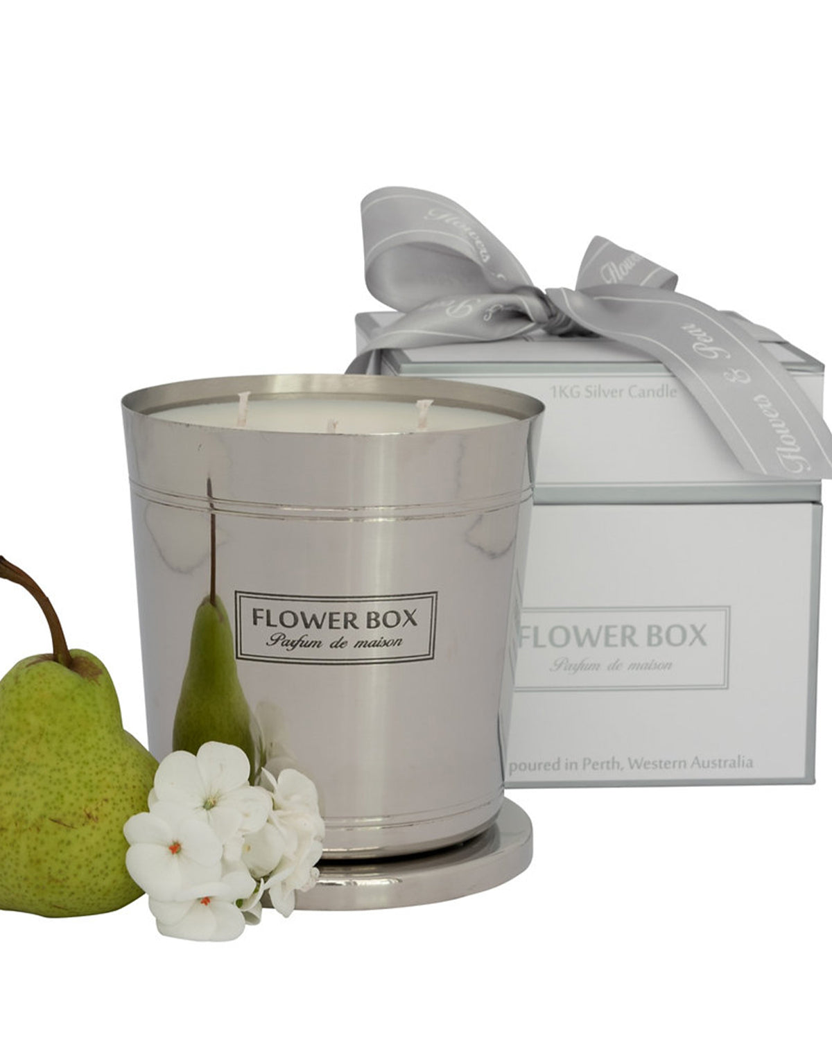 Flower Box Hallmark Candle (1kg) - Flowers & Pear