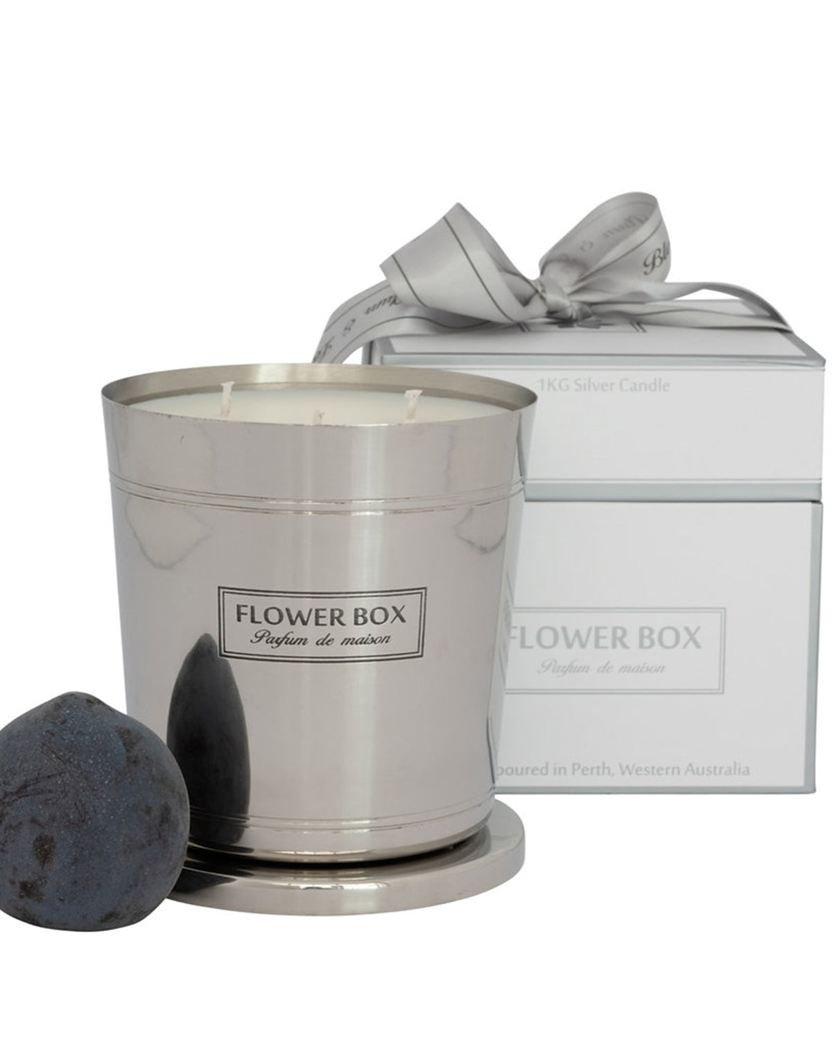 Flower Box Hallmark Candle (1kg) - Blood Plum & Leather