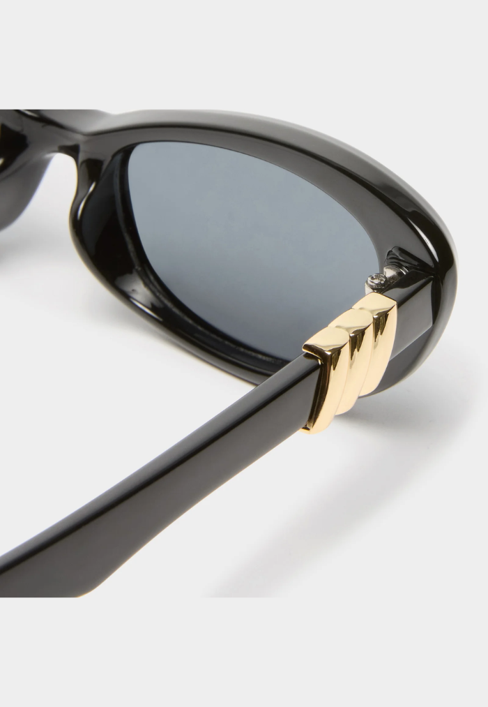Le Specs The Whisperer Sunglasses - Black