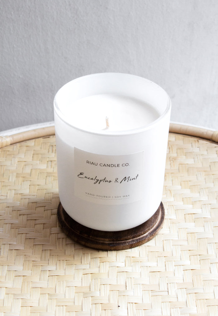Riau Hand-Poured Soy Candle (Large)