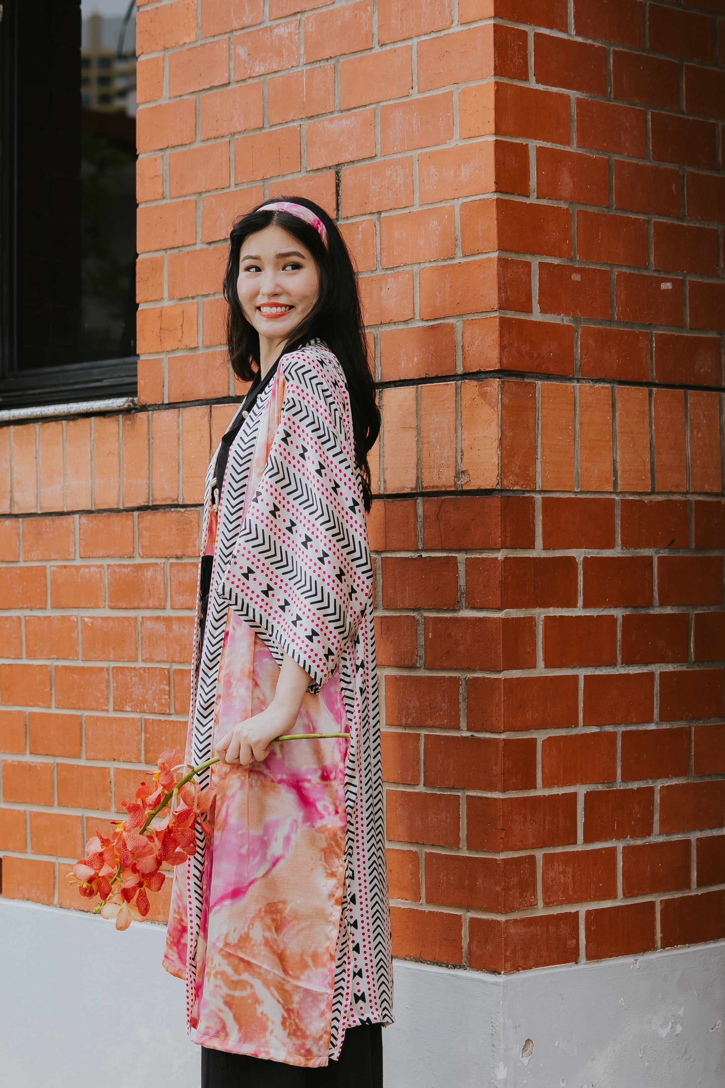 Raja Rani La Vacanza Kimono - Graphic Pink