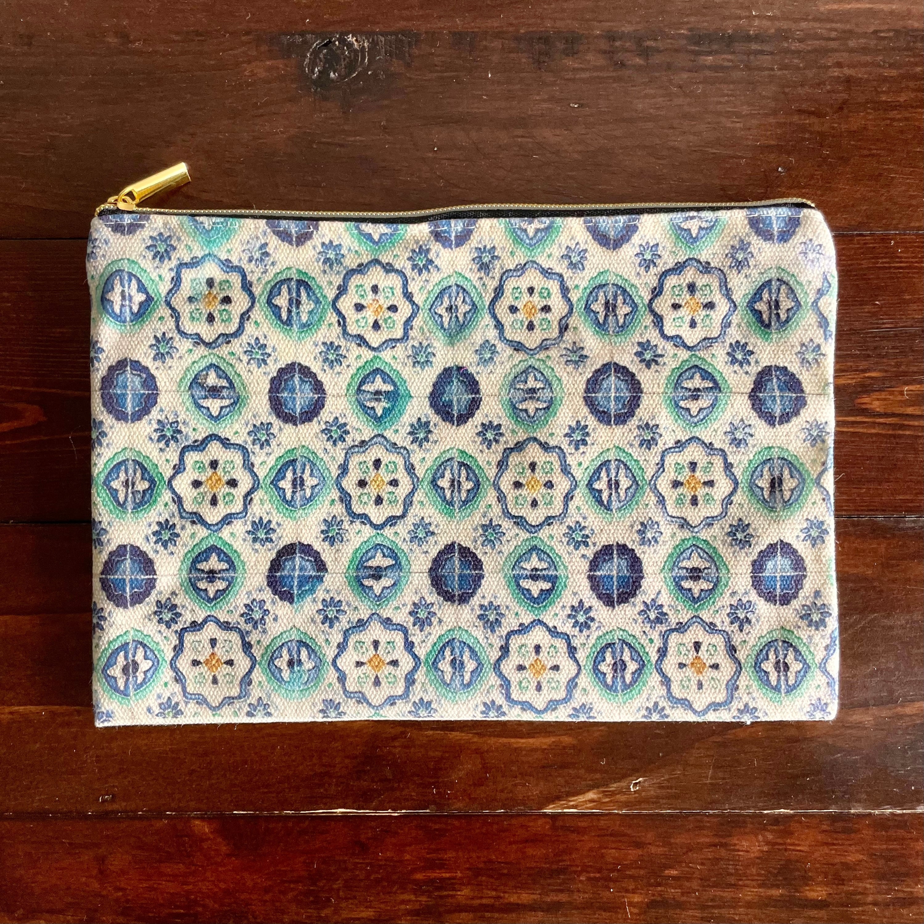 The Crimson Atelier Pouch - Peranakan True Blue