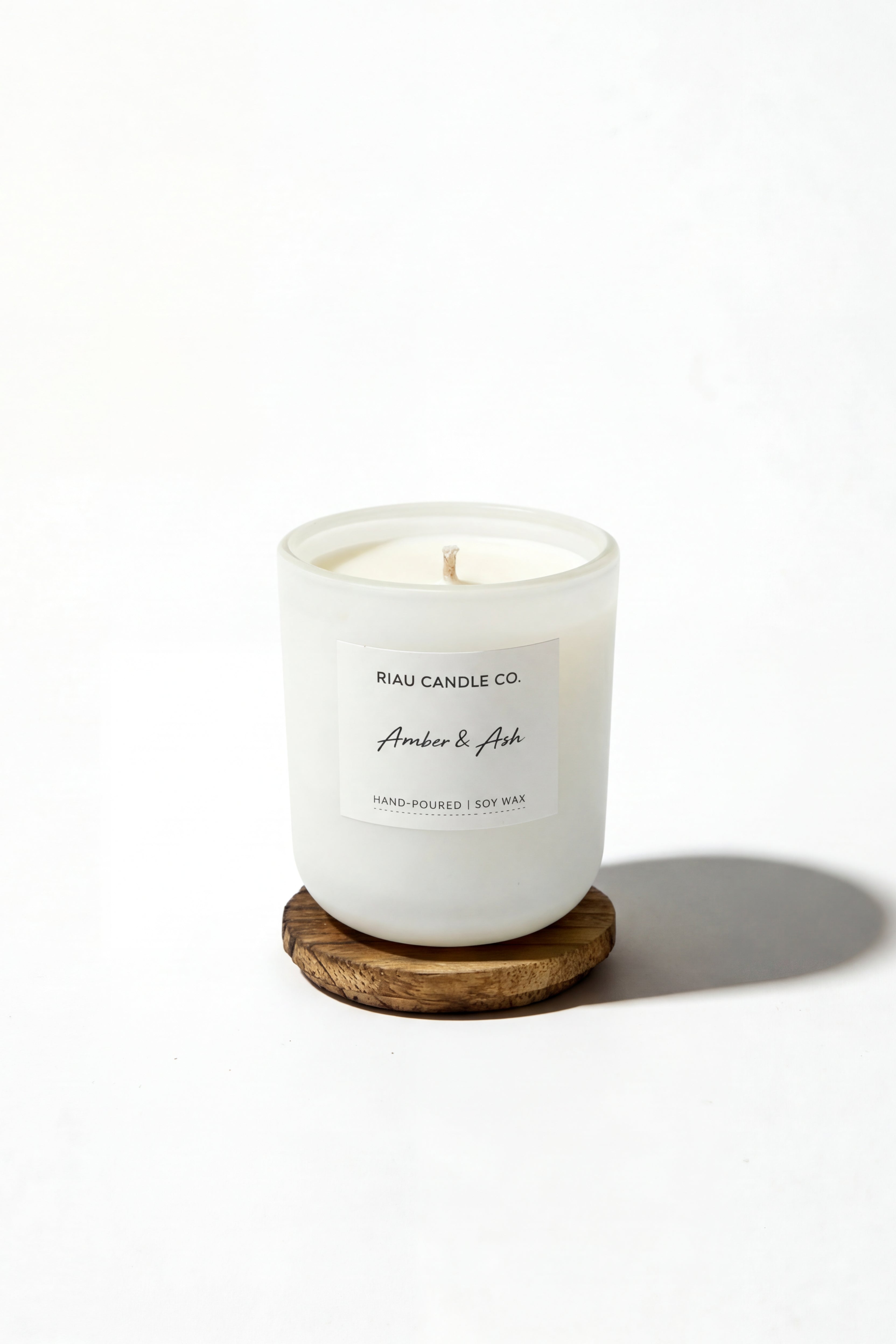 Riau Hand-Poured Soy Candle - Amber & Ash
