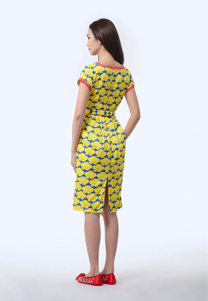 Nala Boat Neck Cheongsam - Cloud 9 Yellow