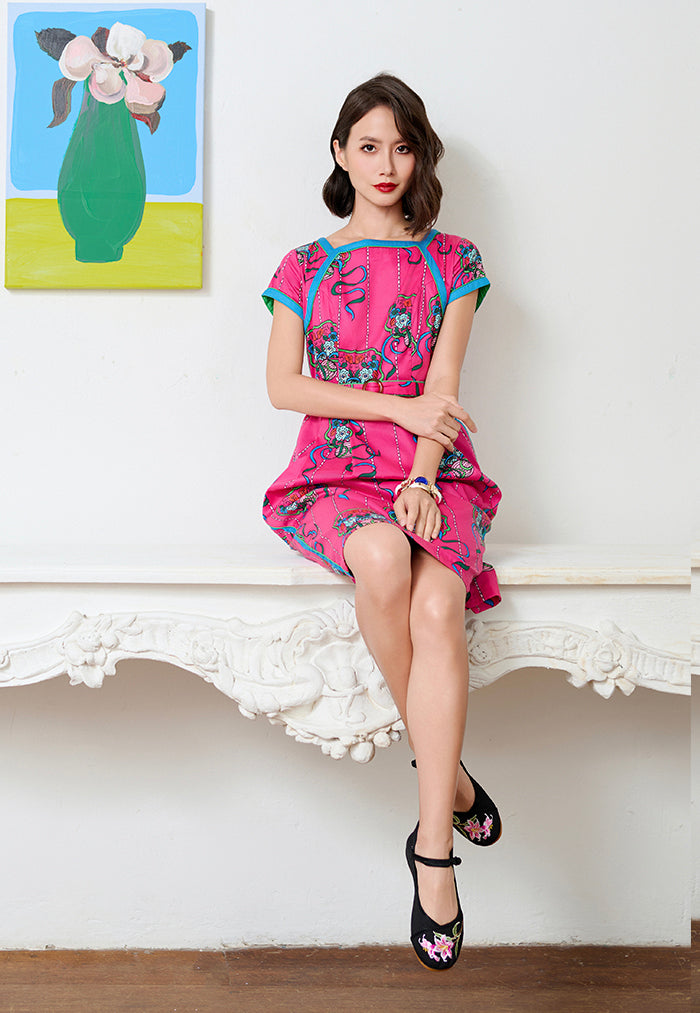 Nala Boat Neck Cheongsam - Ribbons Magenta