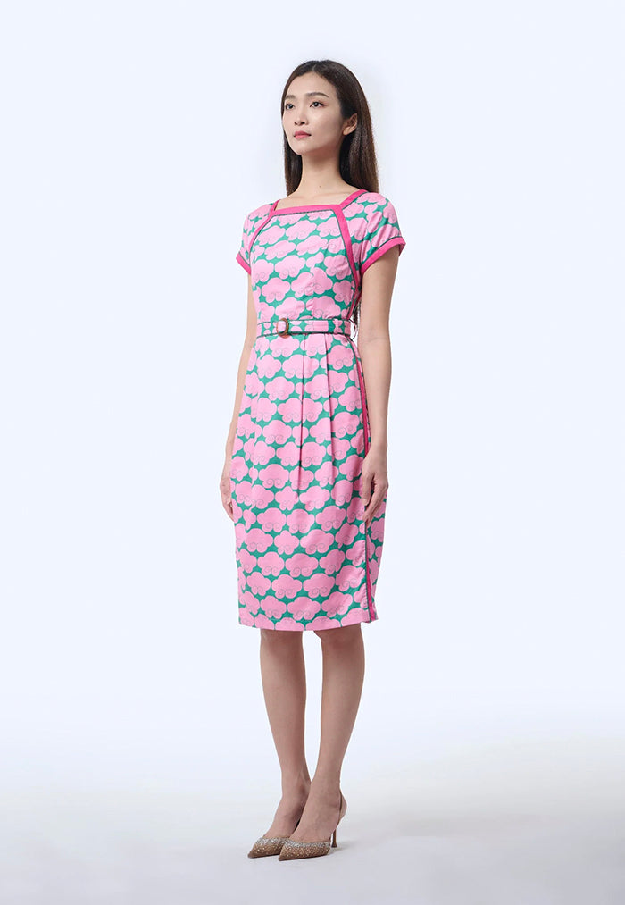 Nala Boat Neck Cheongsam - Cloud 9 Pink