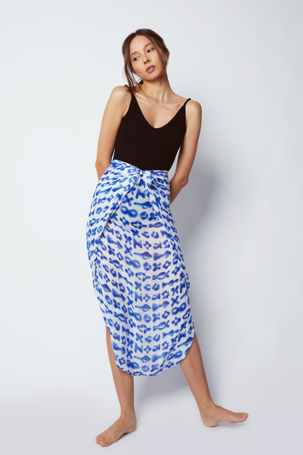 Shinjuku Lanes Santorini Bamboo Sarong & Scarf - Cobalt Blue