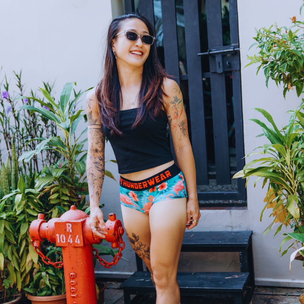 T.G.I.F. For Women - Peacocking Flamingo