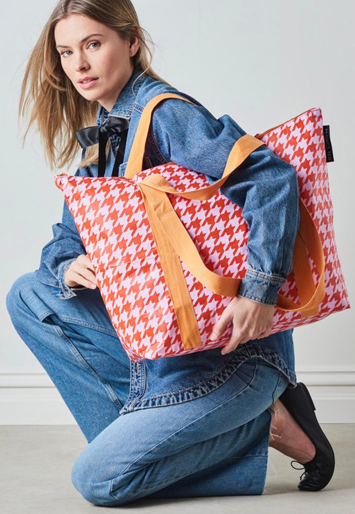 Project Ten Zip Up Medium Tote - Houndstooth