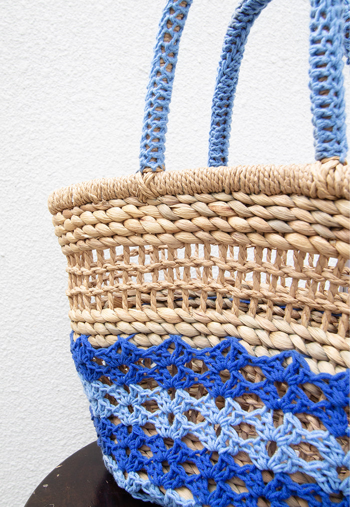 BaeBeeBoo Wobbleblobbe Rattan Bag - Blue