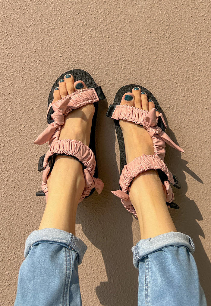 Pastel Pink Leather Jaedals