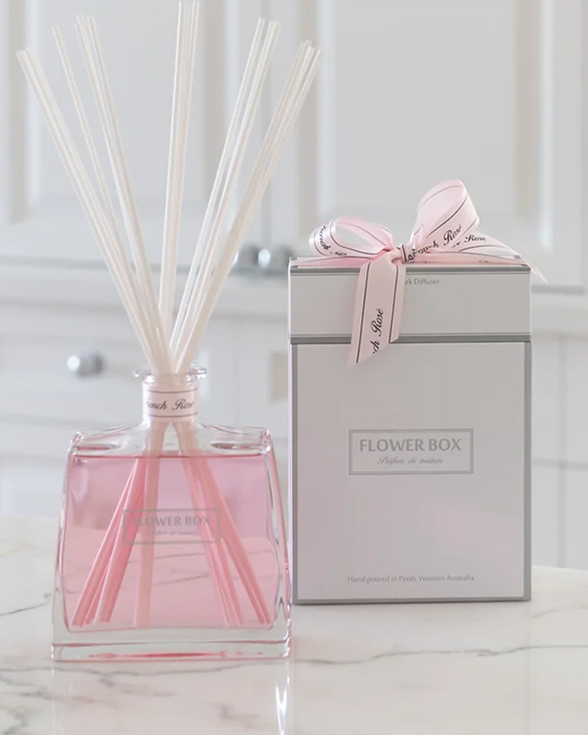 Flower Box Hallmark Diffuser (700ml) - French Rose