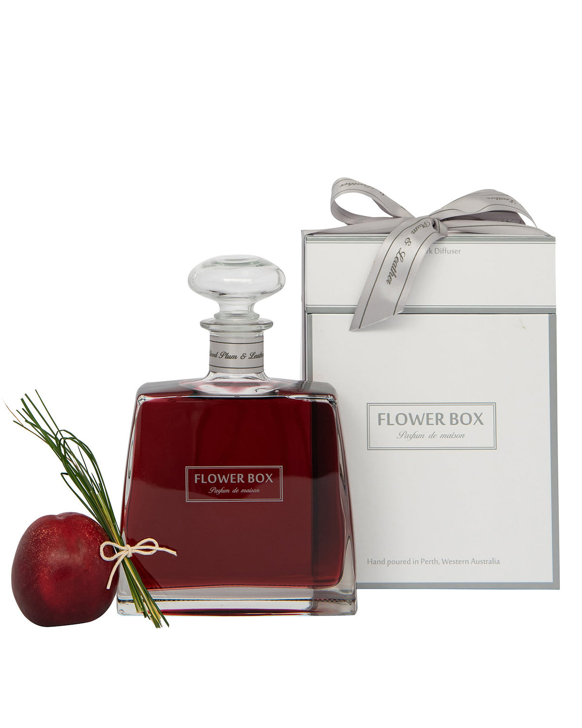 Flower Box Hallmark Diffuser (700ml) - Blood Plum & Leather