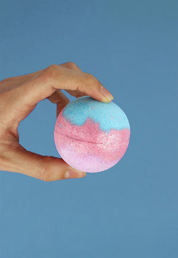 Gift Republic Glow Up Bath Bomb