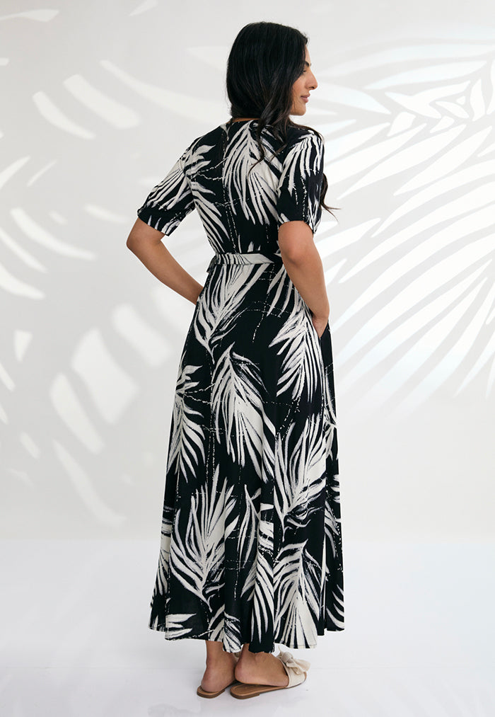 Indii Breeze Renae Wrap Maxi Dress - Maui Black