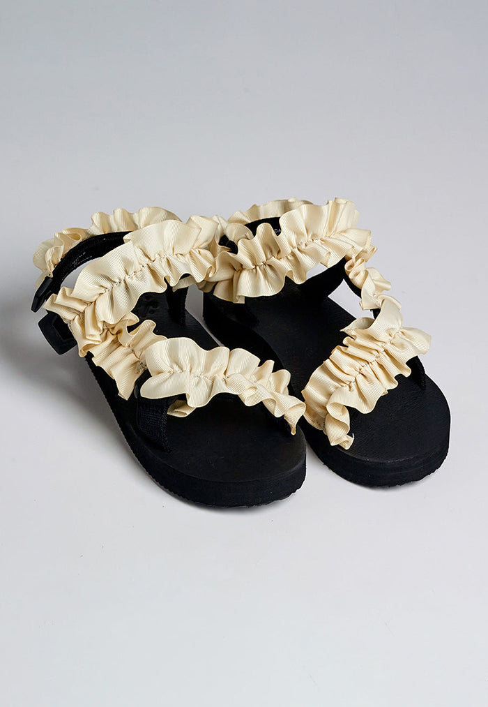Cream Frills Jaedals