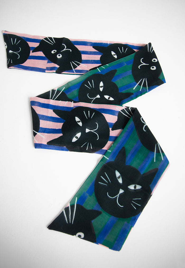Karangan Skinny Scarf - Black Cat