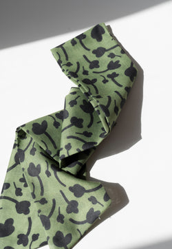 Karangan Long Skinny Scarf - Lumut Green