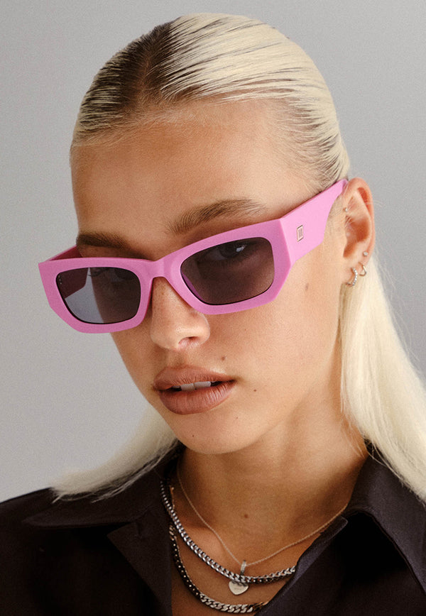 Le Specs Beachcomber Sunglasses - Matte Bubblegum Pink