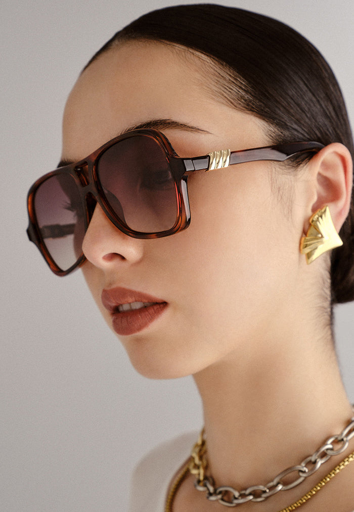 Le Specs Fortune Teller Sunglasses - Toffee Tort