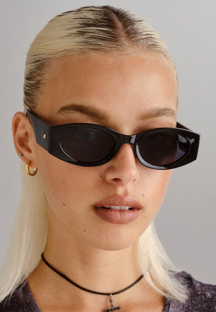 Le Specs Mermaiden Sunglasses - Black