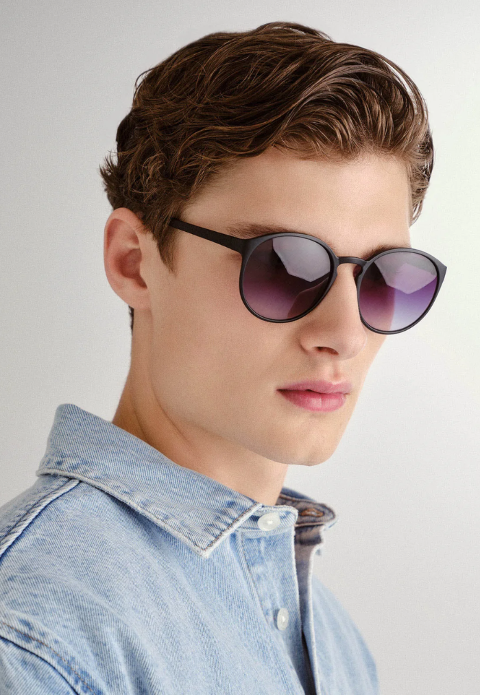 Le Specs Swizzle Sunglasses - Matte Black