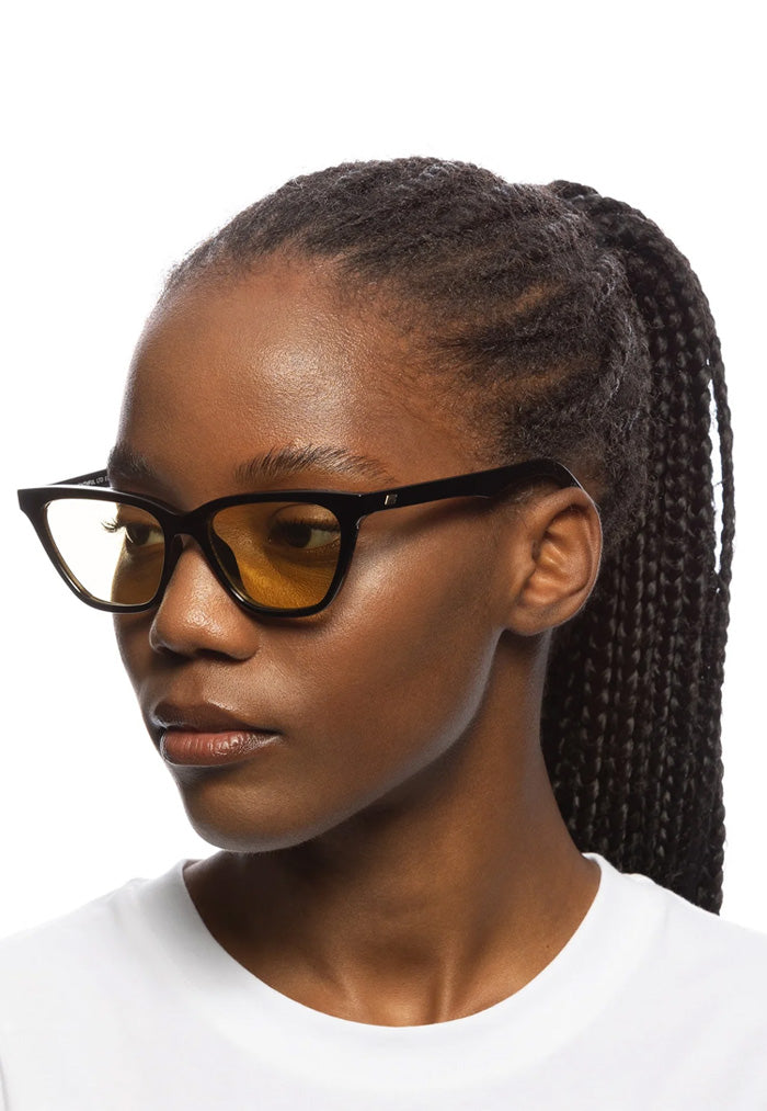 Le Specs Unfaithful Sunglasses Ltd Edt - Black/Butterscotch