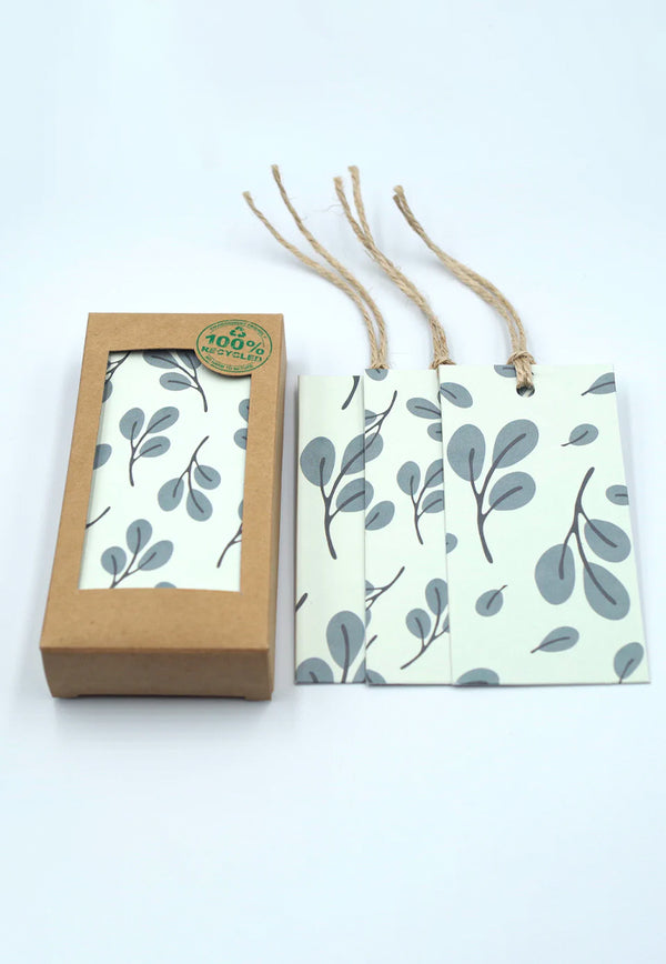 Paperjar Christmas Gift Tag: Meet Me Under The Mistletoe