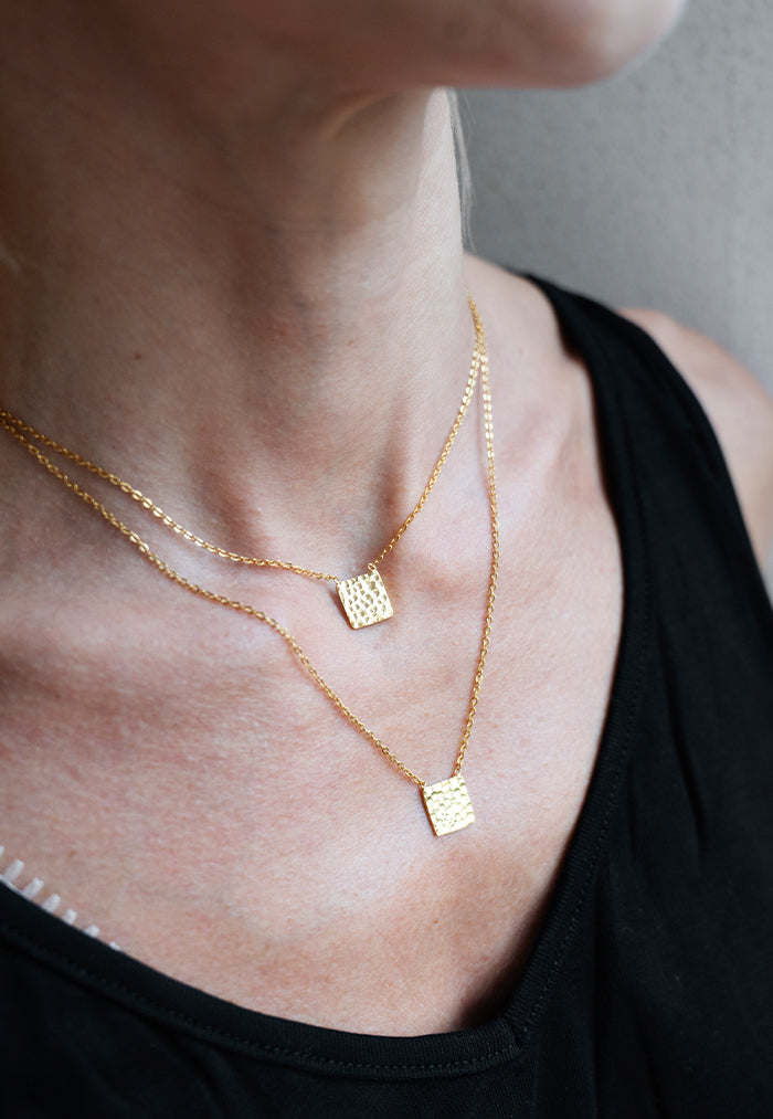 RaniSaa Two-Layered Square Necklace