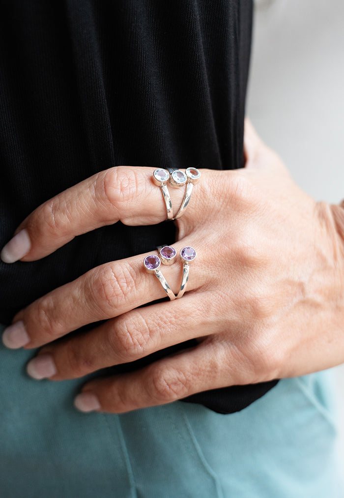 RaniSaa Triple Stone Adjustable Ring