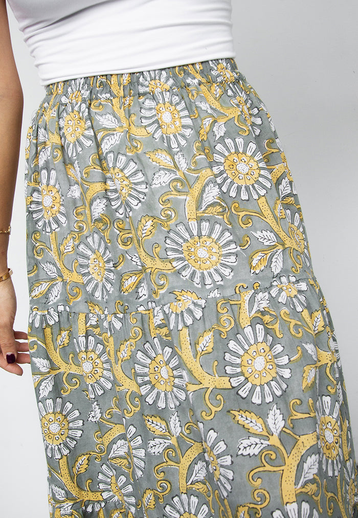 Indii Breeze Millie Tiered Skirt - Grey Sunflower
