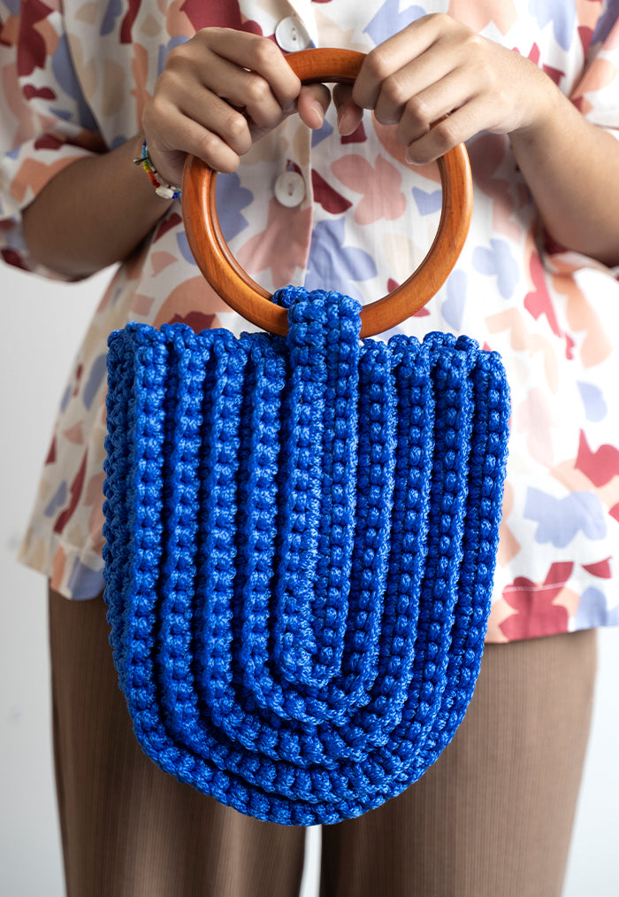 Li Na Lay Nar Crochet U Tote - Royal Blue