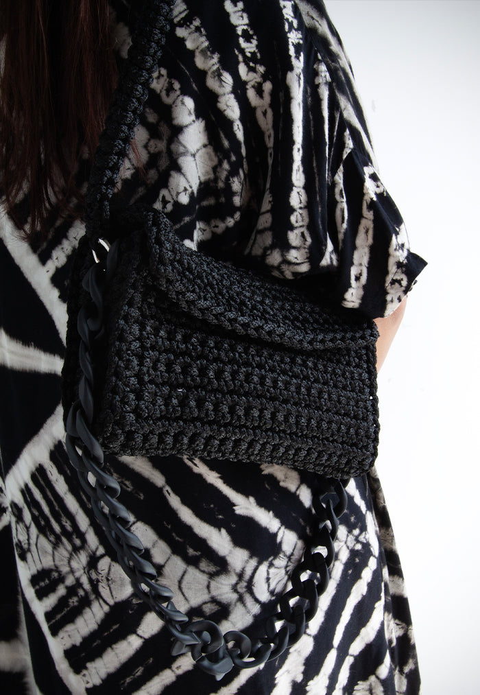 Li Na Lay Nar Crochet Baguette Bag - Black