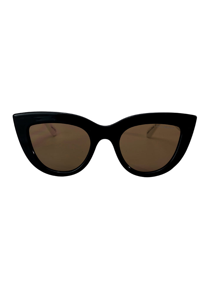 Lo & Behold Fashionably Late Sunglasses